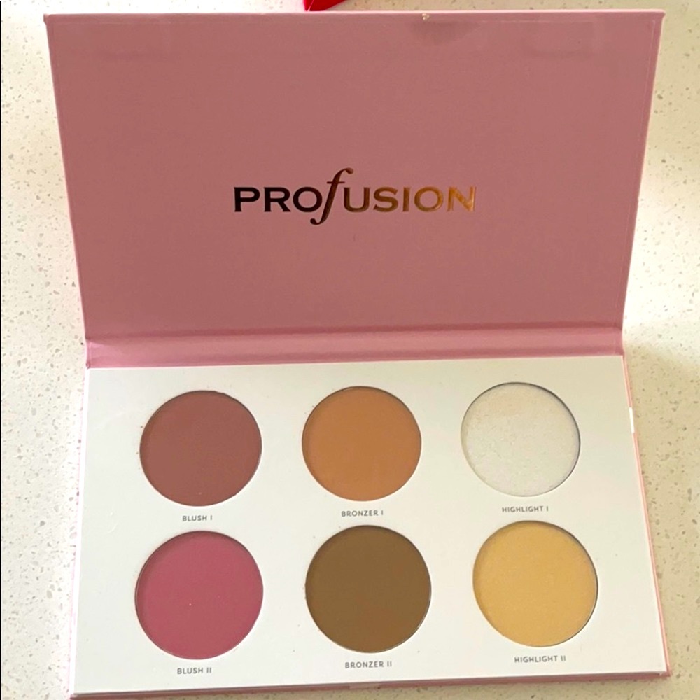 Profusion blush n’ Glow bronzer blush highlight makeup